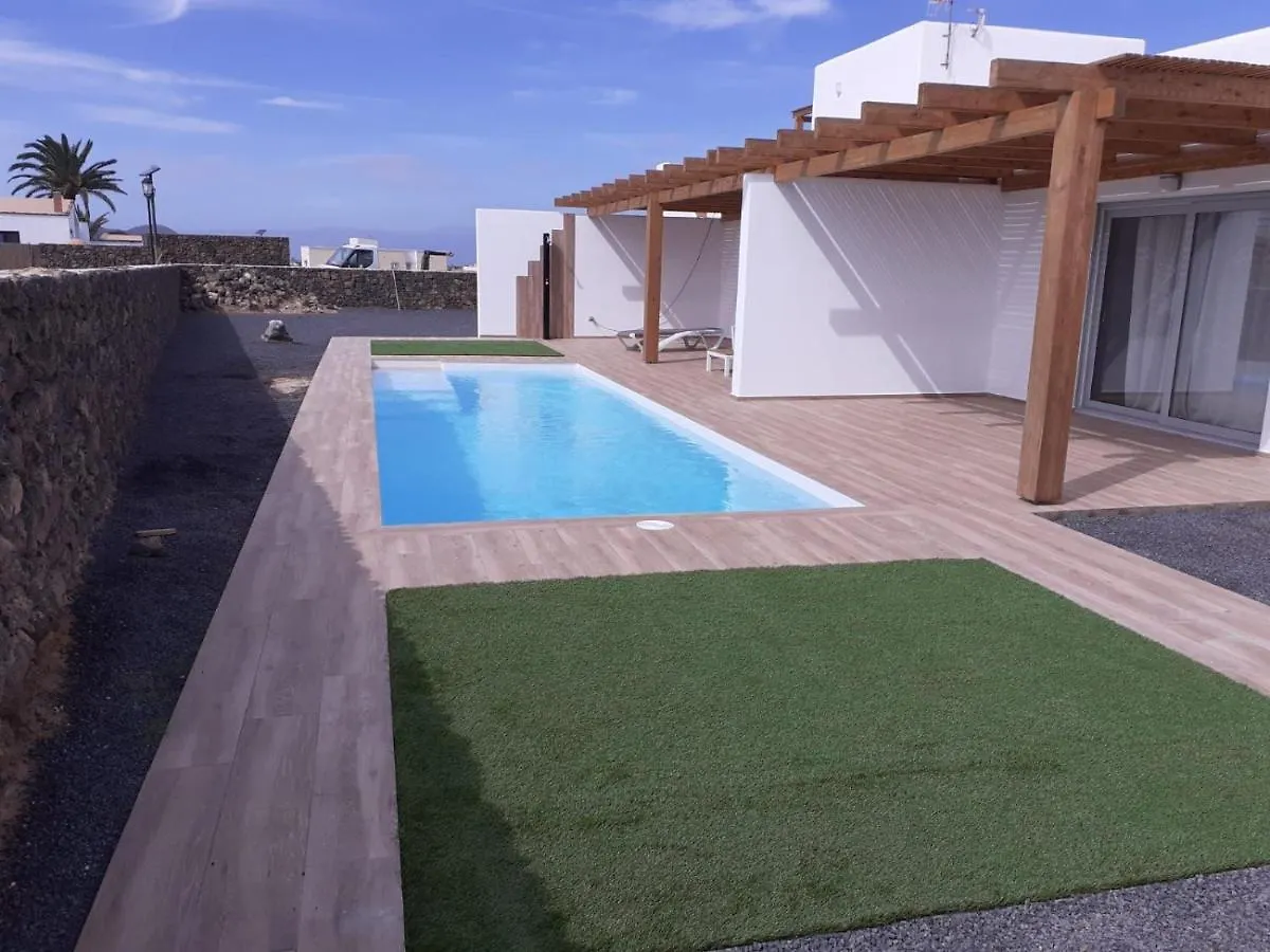 Villa Vista Volcan Lajares With Heated Pool